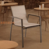Design respirant chaises de salle à manger empilables pour jardin extérieur
