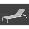 Lounger de plage en aluminium réglable pour la piscine et l'utilisation du patio
