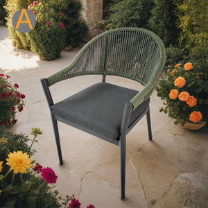 Chaise de jardin en osier professionnel en rotin