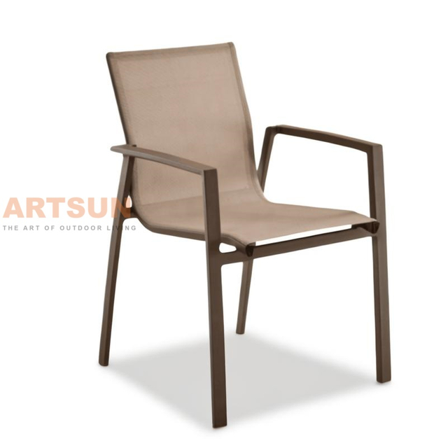 Design respirant chaises de salle à manger empilables pour jardin extérieur