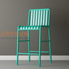 Chaise de bar d'extérieur en aluminium avec dossier à lattes pour projets commerciaux de bar de patio modernes