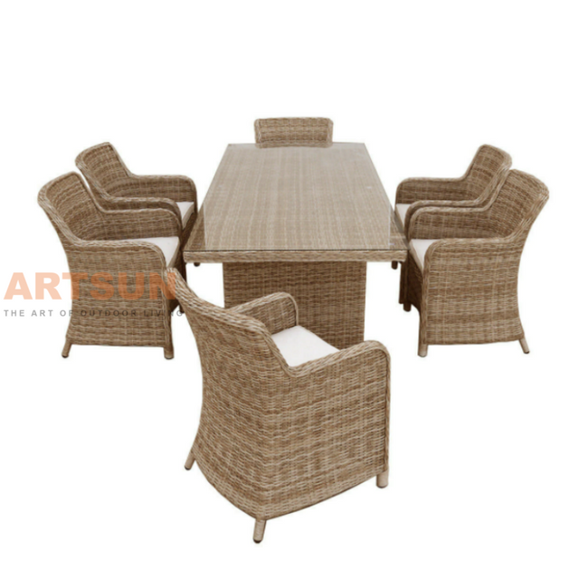 Fauteuil de patio en osier tissé confortable pour jardin d'hôtel