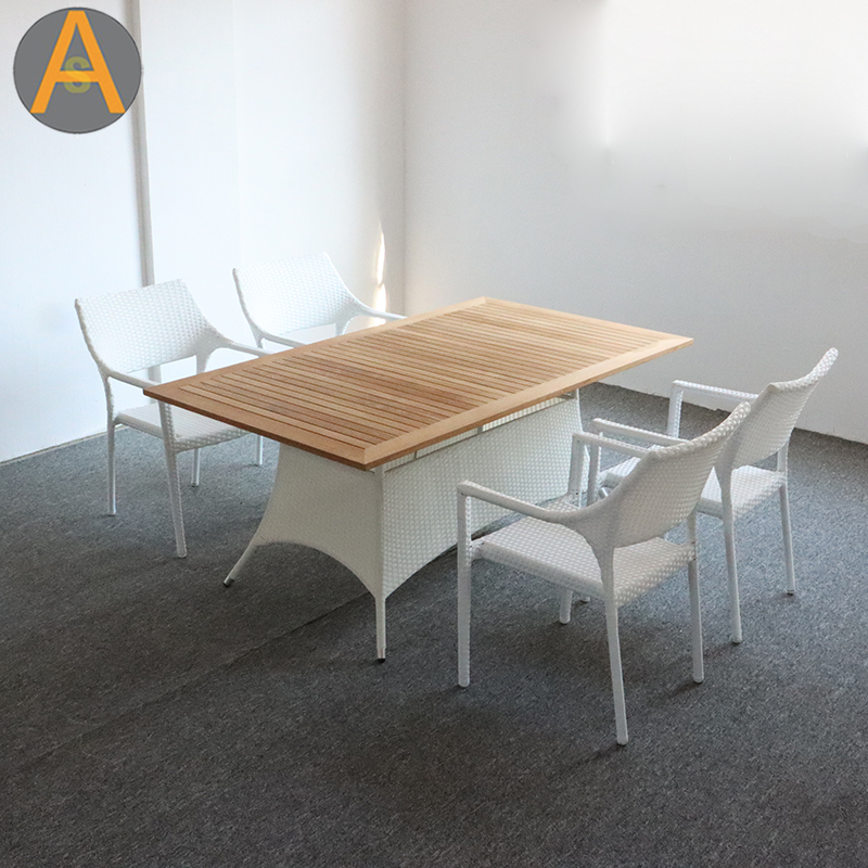 Ensemble de table de jardin en osier en rotin haute performance