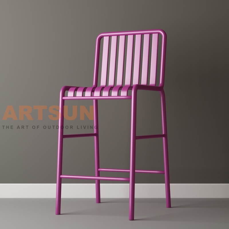 Chaise de bar d'extérieur en aluminium avec dossier à lattes pour projets commerciaux de bar de patio modernes