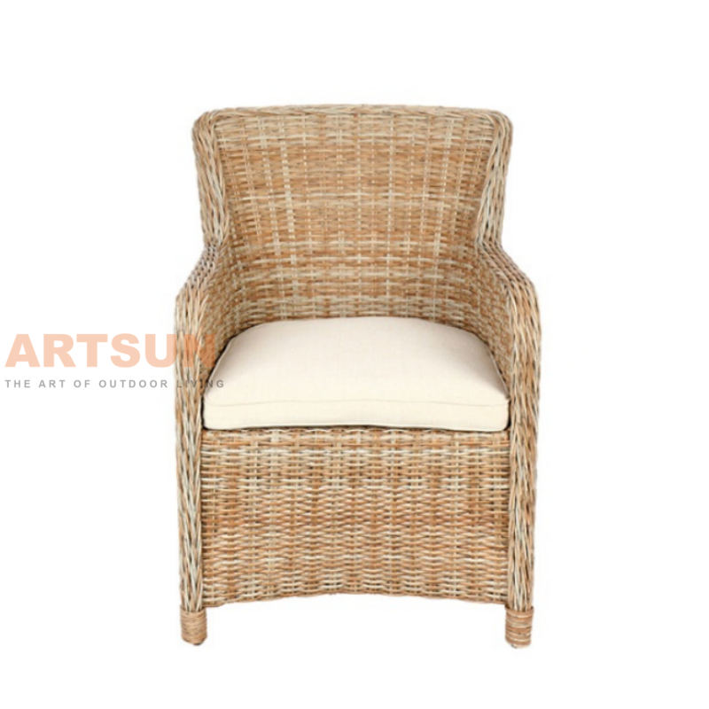 Fauteuil de patio en osier tissé confortable pour jardin d'hôtel