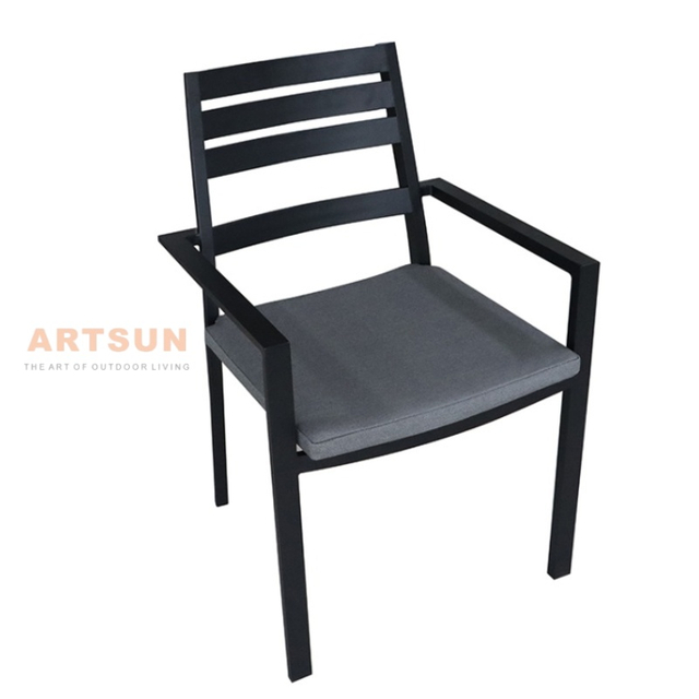 Chaise de salle à manger en aluminium moderne pour café au café