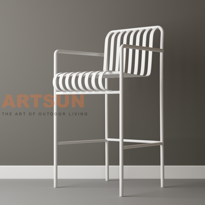 Chaise de bar d'extérieur en aluminium avec dossier à lattes pour projets commerciaux de bar de patio modernes
