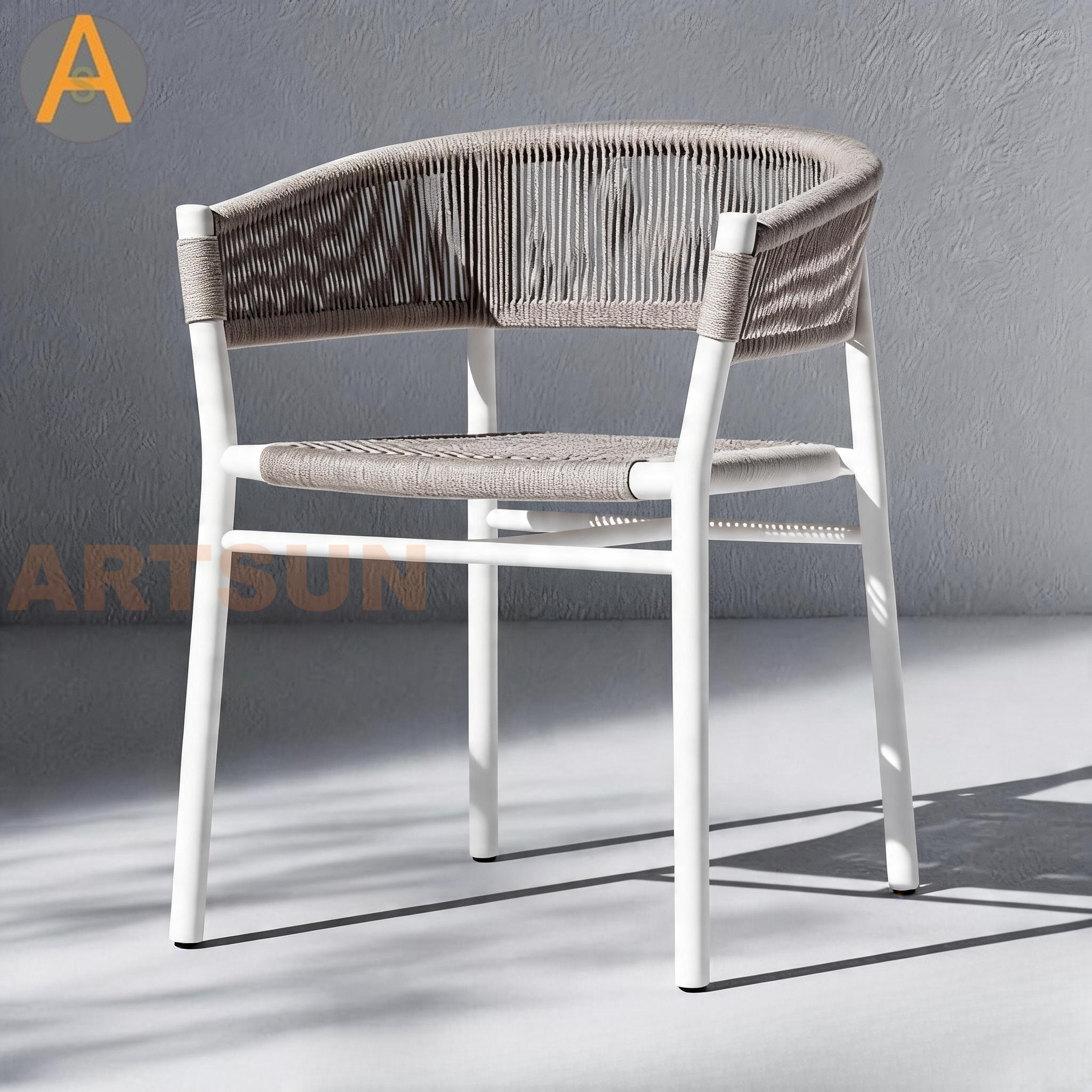 Chaise blanche de patio en osier durable de haute qualité commerciale pour le jardin
